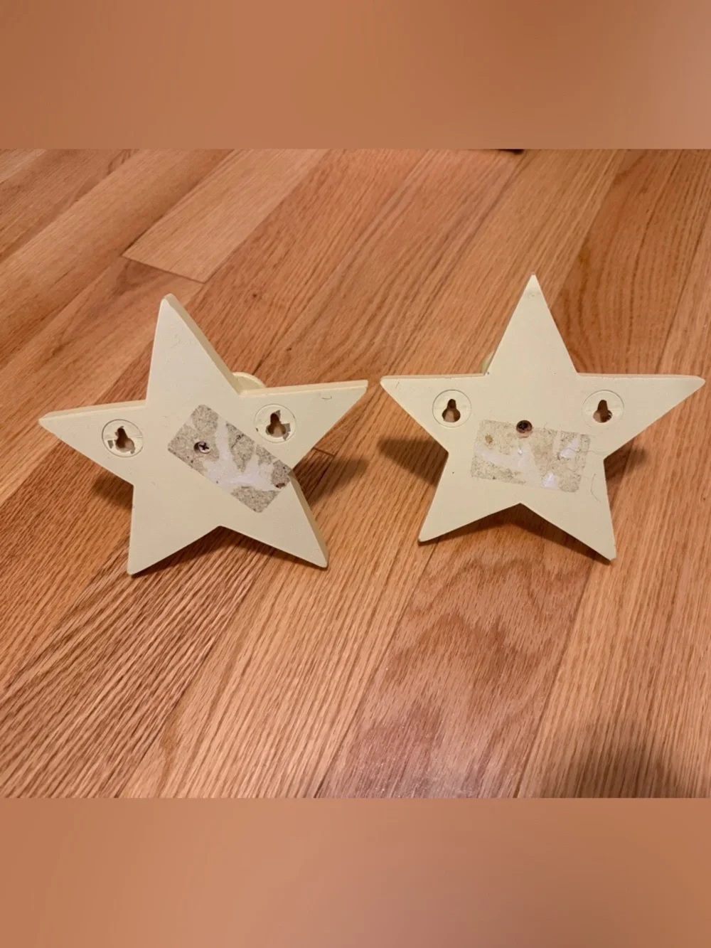 Pottery Barn kids light yellow star coat hooks knobs